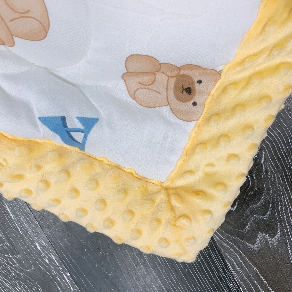 Chăn siêu nhẹ đắp mùa đông vải nhung 3D Đậu Đậu trần bông cao cấp mềm mại thoáng khí an toàn cho bé trai gái 110x140cm