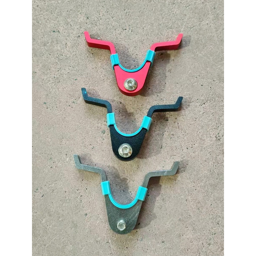 Đầu V săn hàng, đầu V gác hổ đấu săn hàng, có 3 màu đỏ, đen, xám