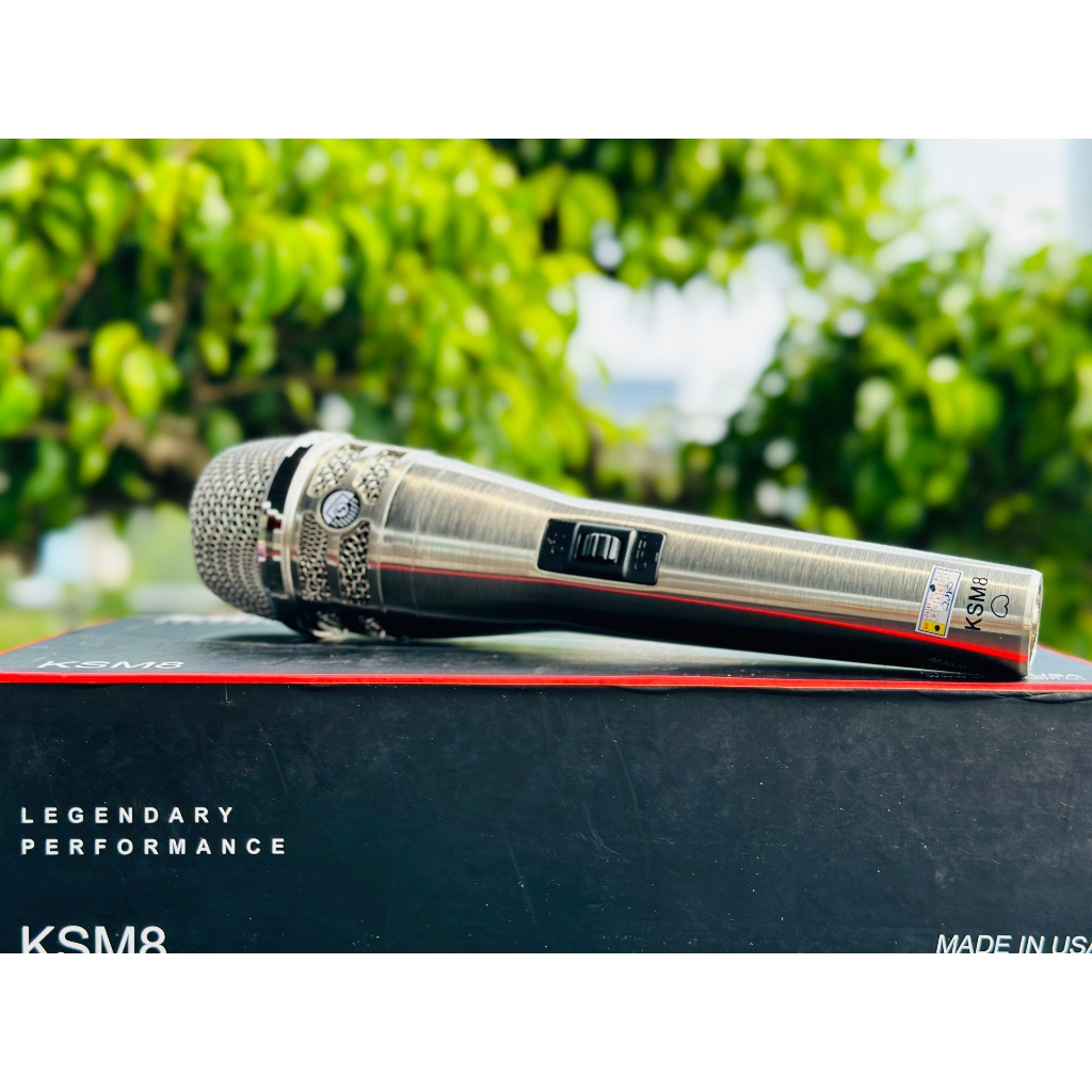 Micro có dây KSM 8 hàng cao cấp, được làm bằng hợp kim nguyên khối cứng cáp dành cho phòng karaoke gia đình