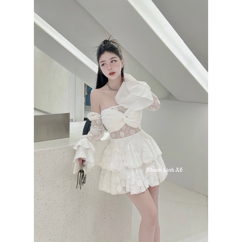 Đầm thiết kế ren trễ vai bèo tiểu thư