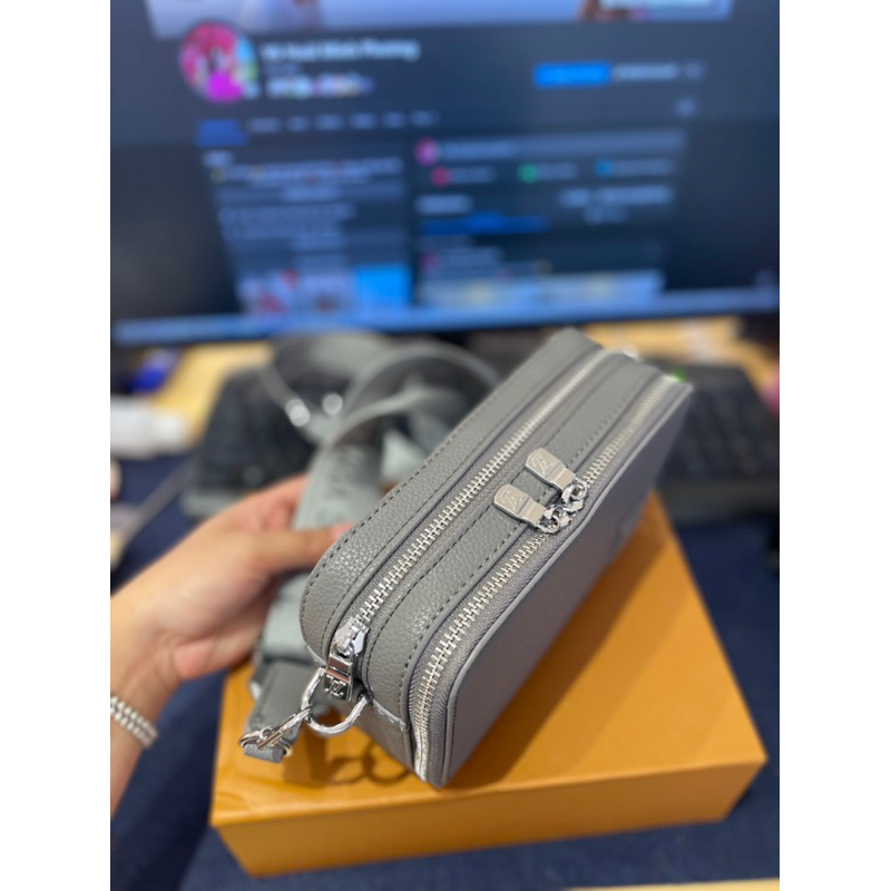 Túi đeo chéo nam thời trang cao cấp size 20x12 hàng full box vip