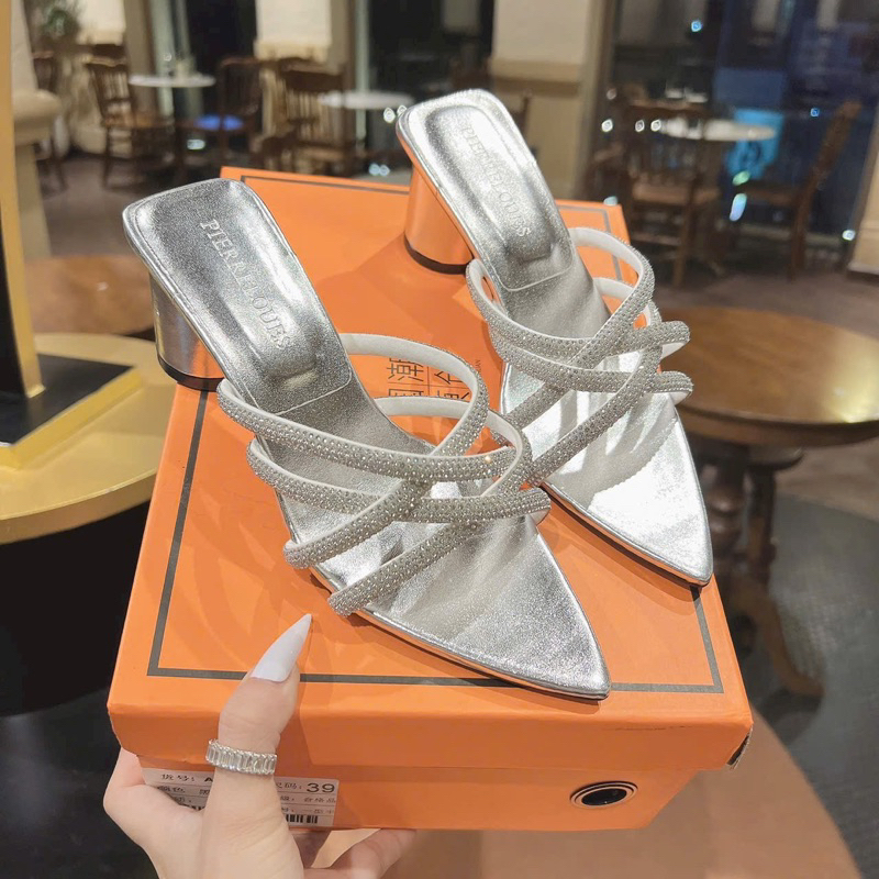 GUỐC GÓT VUÔNG TRÒN GIÂY ĐAN ĐÁ 😍