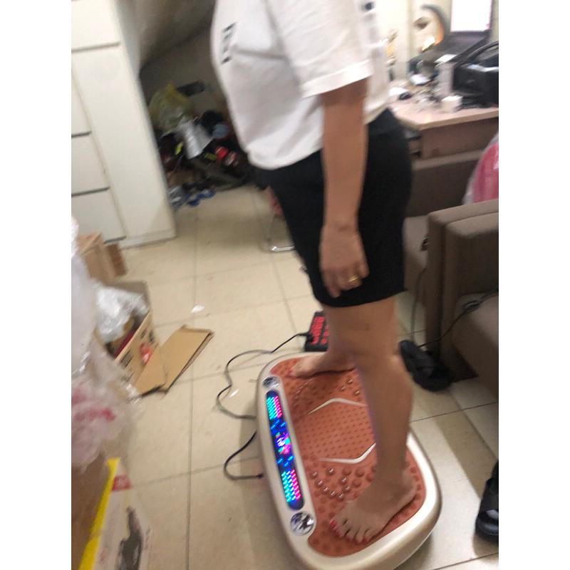 Máy rung toàn thân giảm béo toàn thân. Bảo hành 12 tháng