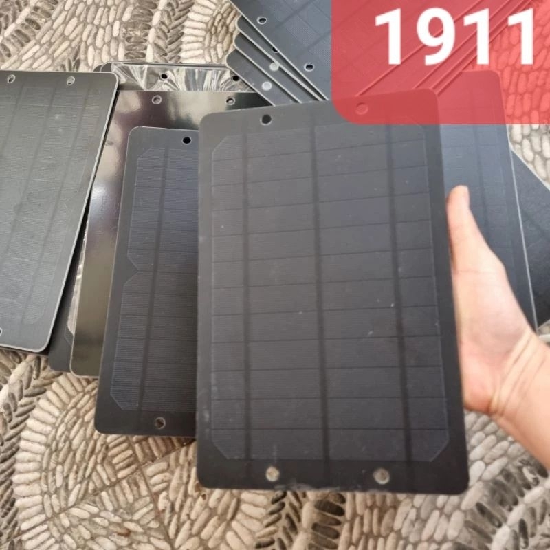 Tấm pin năng lượng mặt trời 5.5w 5v - 7v 400 dưới 1A shop giao ngẫu nhiên (1911)
