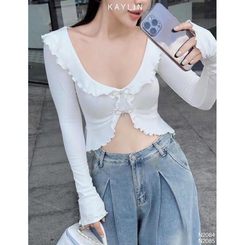 Áo Croptop, Áo Vạt Bèo Tay Dài Đính Nơ Đá Chất Thun Gân Tăm Lạnh Mịn Mát Dễ Thương, Sexy Cho Nữ - Tiệm Nhà Mây