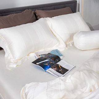 Bộ chăn ga lụa tencel cao cấp Amando Lagom 5CT thoáng khí mềm mại vượt trội