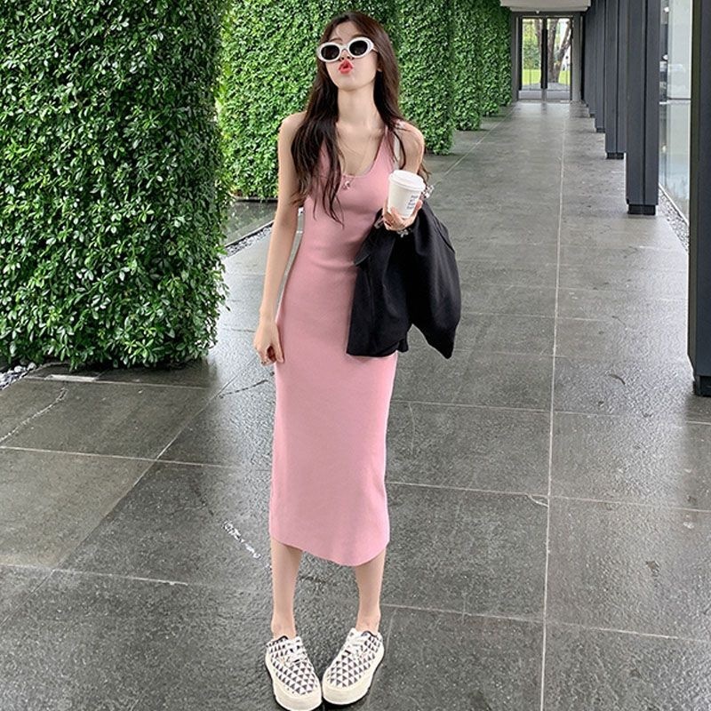 Váy len 2 dây cho nữ INFLACHI đầm dệt kim dáng dài tôn dáng che khuyết điểm len quảng châu thiết kế Hàn Quốc M277