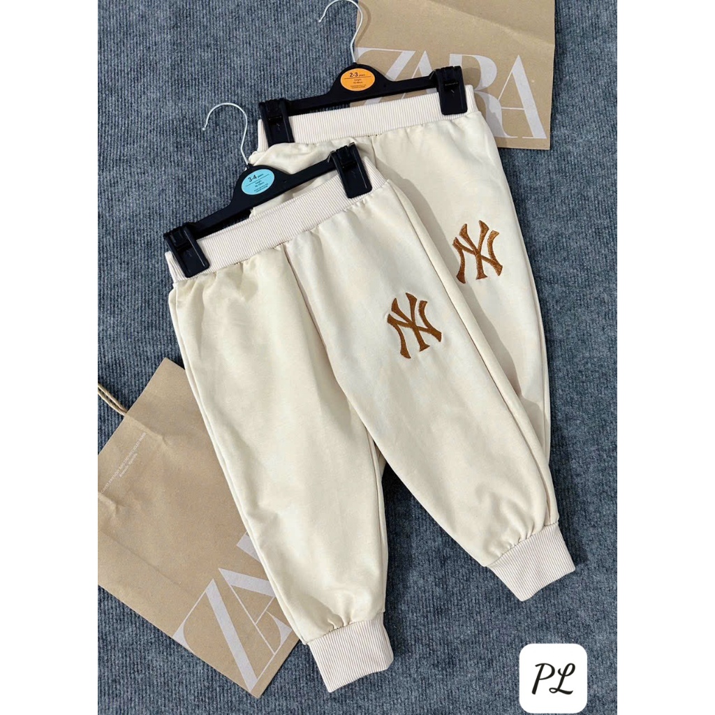 SZ NHÍ_ BỘ MLB KID MÀU BE MONO KIM CƯƠNG