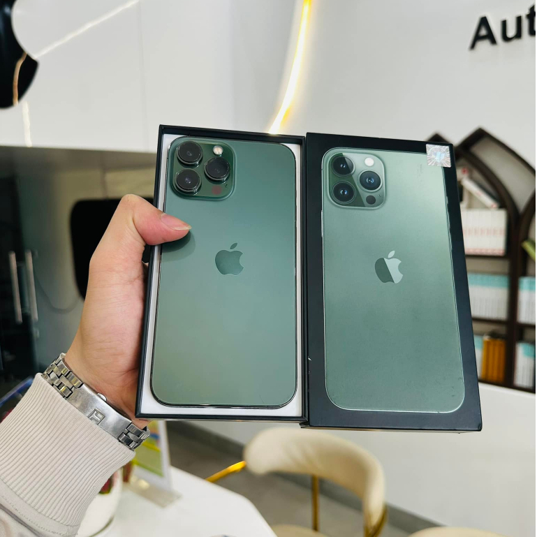 Điện thoại 13 𝐏𝐫𝐨 𝐌𝐚𝐱 - Hàng mới siêu nét Đẹp Keng Pin Zin 99 Bảo Hành 1 Năm