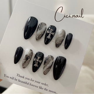Móng Giả Thiết Kế Tone Đen Cá Tính Cici.nails