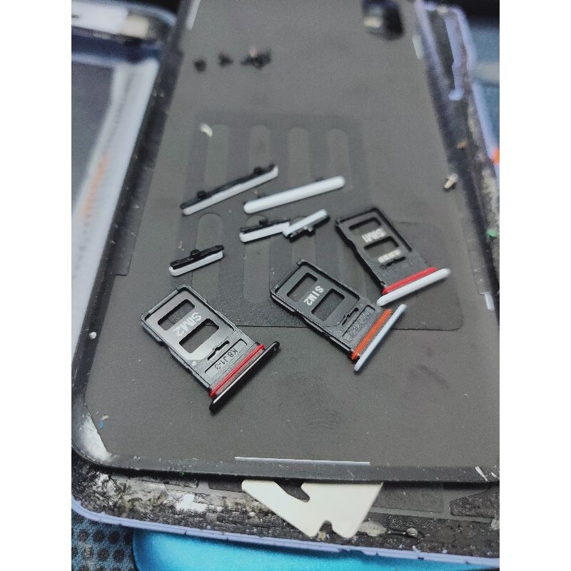 Nút bấm nguồn + âm lượng Mi mix 4 , khay sim mi mix 4 bóc máy