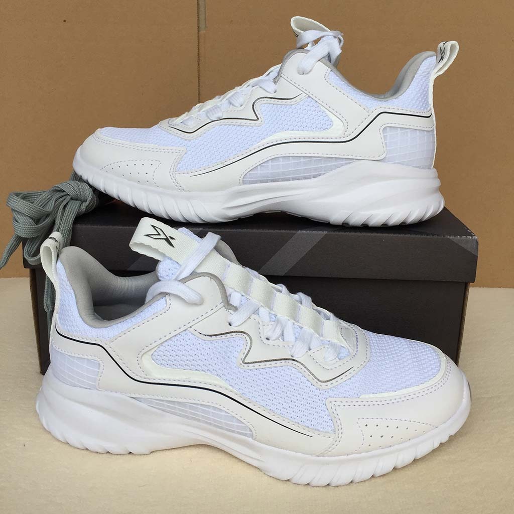 Giày Thể Thao Sneaker Nữ BT X HSW001400TRG