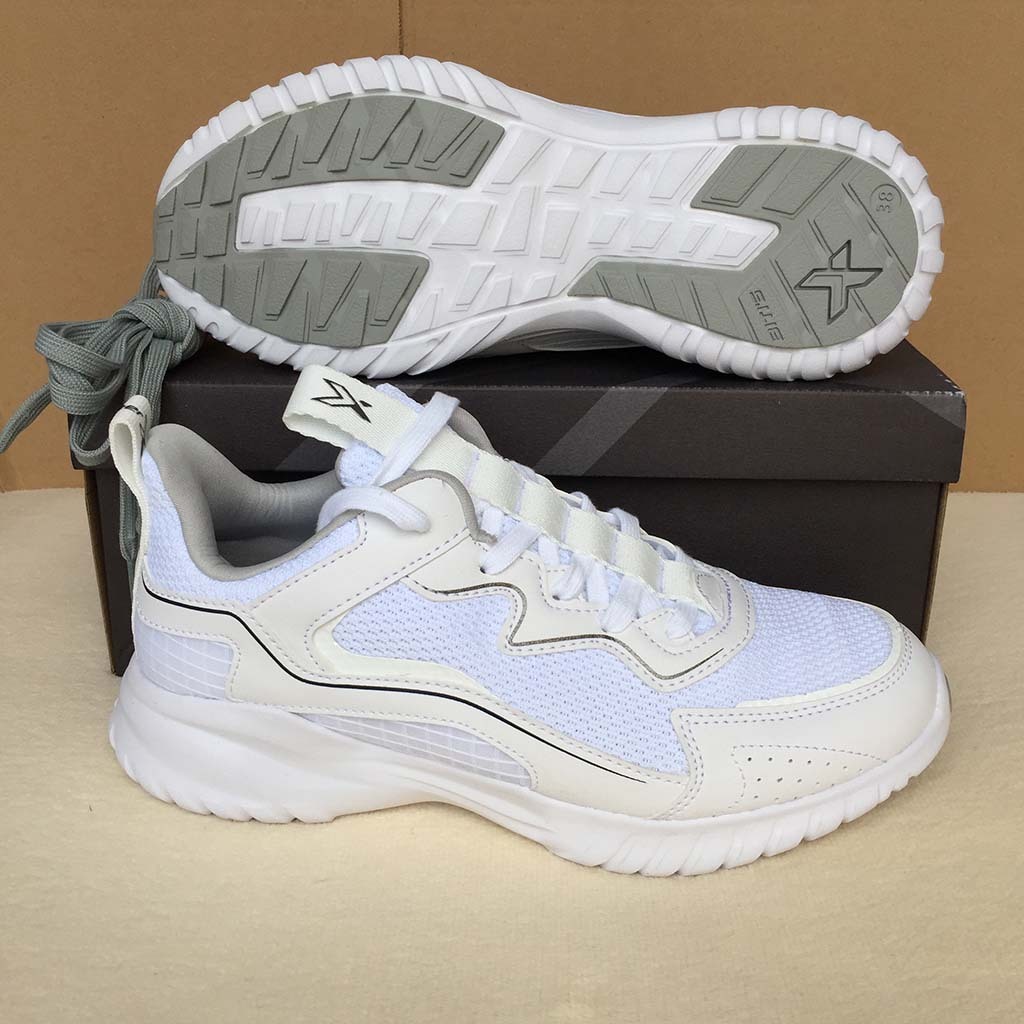 Giày Thể Thao Sneaker Nữ BT X HSW001400TRG