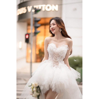 Váy cup tầng đuôi dài TKCC