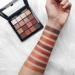 Bảng phấn mắt NYX Ultimate Eyeshadow Palette