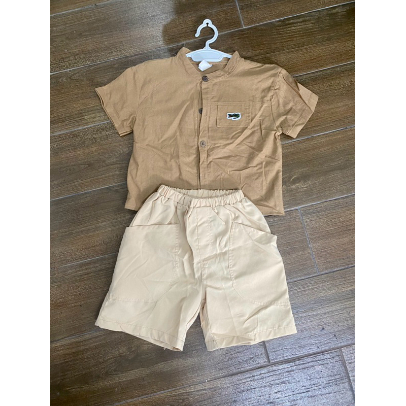 Set quần áo linen bé trai phối túi