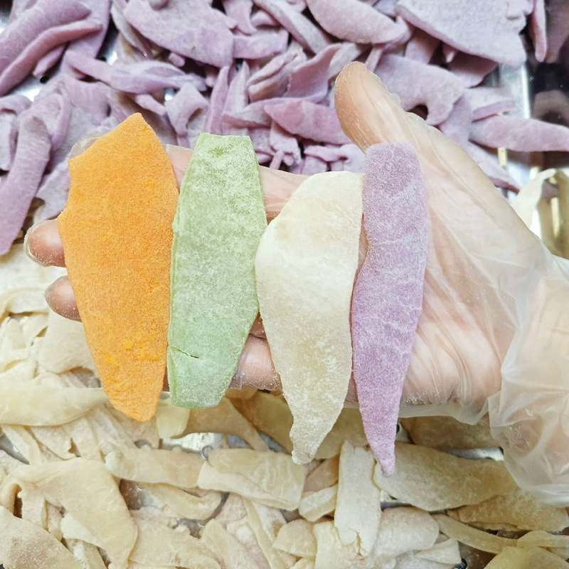 Mứt dừa non mềm nhà làm chất lượng, mix vị ngẫu nhiên thơm ngon LOẠI 1 (hút chân không 500gram)