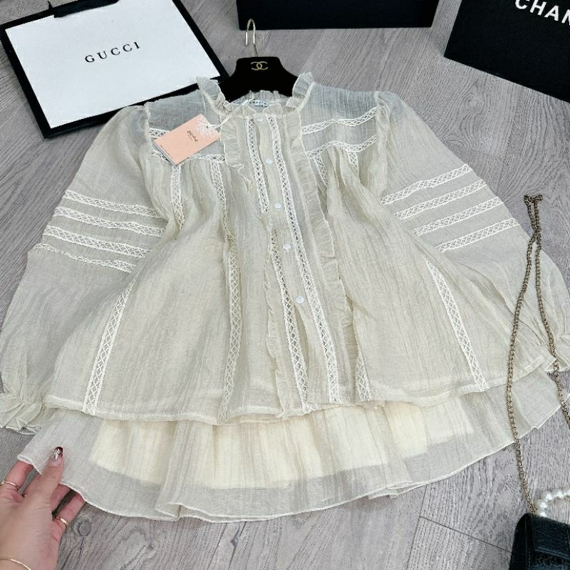 Set trắng phối ren nơ tay dài quần đùi