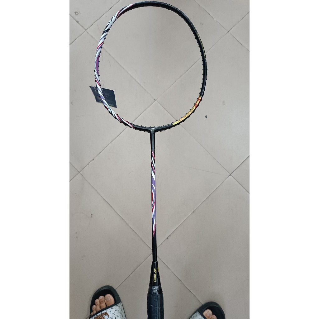 Vợt cầu lông Yonex ASTROX 100ZZ căng sẵn 10kg 11kg khung carbon siêu nhẹ cho người mới chơi - SAIGON SPORT