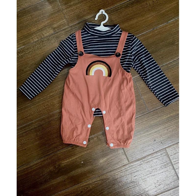 Set quần áo yếm cho bé sơ sinh