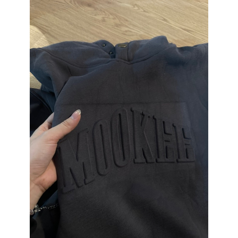 Áo hoodie siêu dày dặn chữ