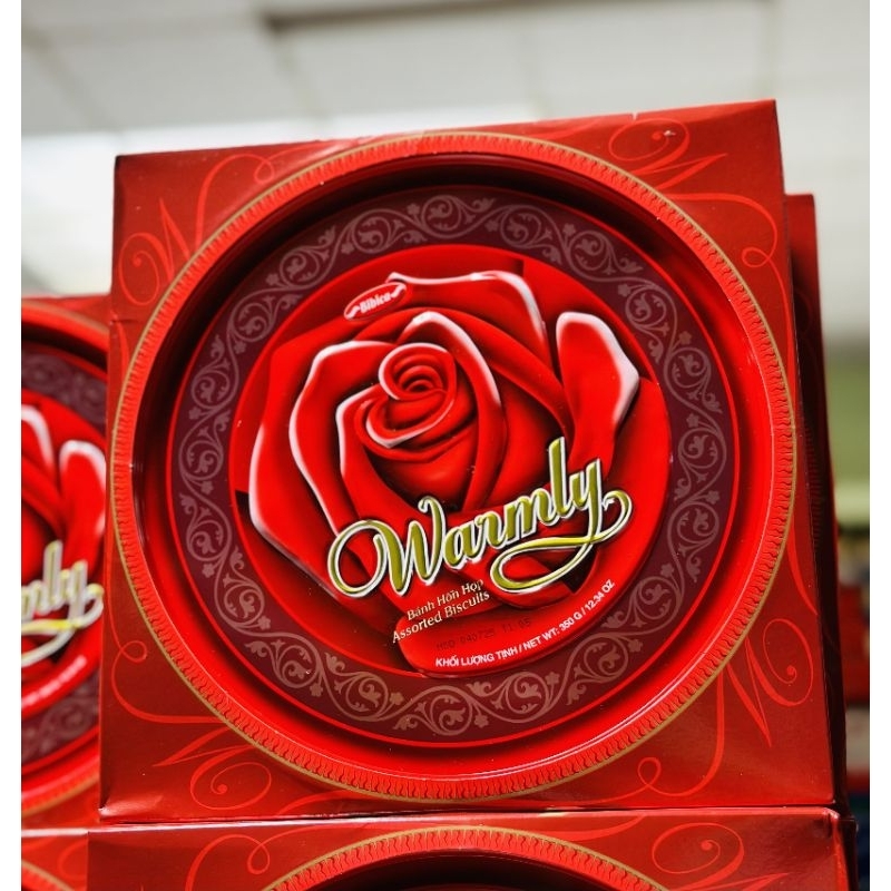 Hộp 350g bánh qui hỗn hơp WARMLY Bibica.Quà tết đầy ý nghĩa cho người thân và gia đình