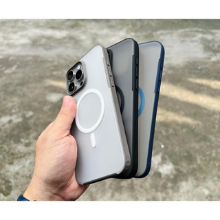 Ốp lưng iphone sạc không dây mỏng lưng nhám viền mềm cho 15promax