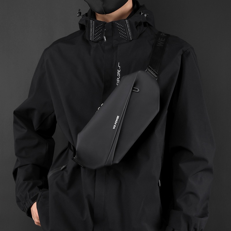 Túi đeo chéo nam thế hệ mới cá tính vải nylon lạnh chống nước nhiều ngăn đựng 1100-55