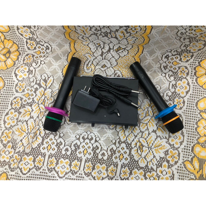 Micro không dây bãi xịn giá rẻ karaoke gia đình