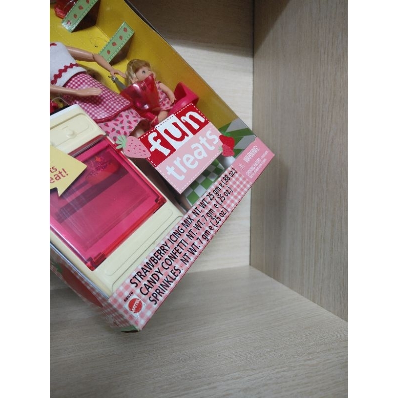 Búp bê barbie Fun Treats