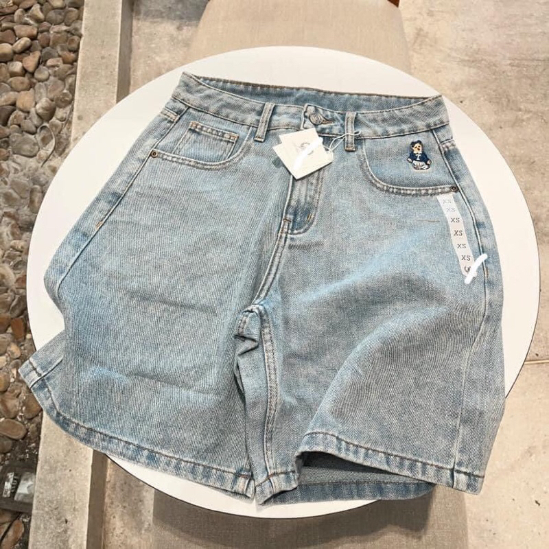 Quần ngố thêu gấu