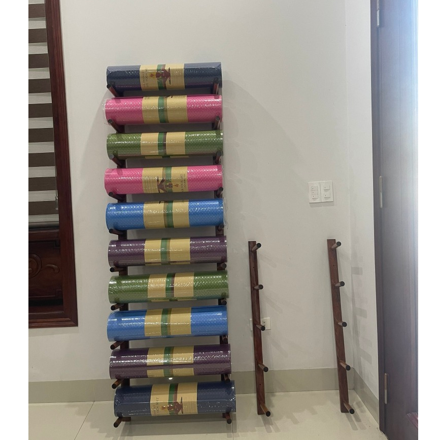 KỆ TREO THẢM GỖ LIM SIÊU CHẮC CHẮN