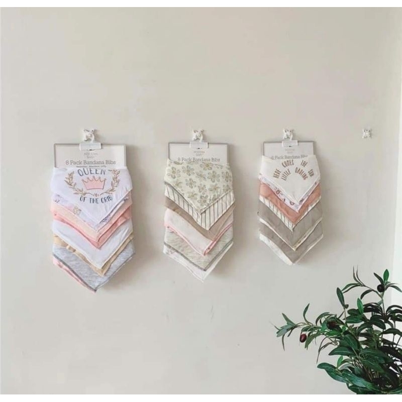 Set 10 yếm tam giác nỉ siêu dễ thương cho bé gái hàng quảng châu