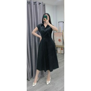 Đầm sát nách cổ somi