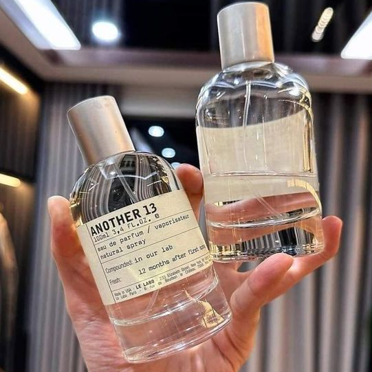 Nước hoa unisex le labo santal 33 edp