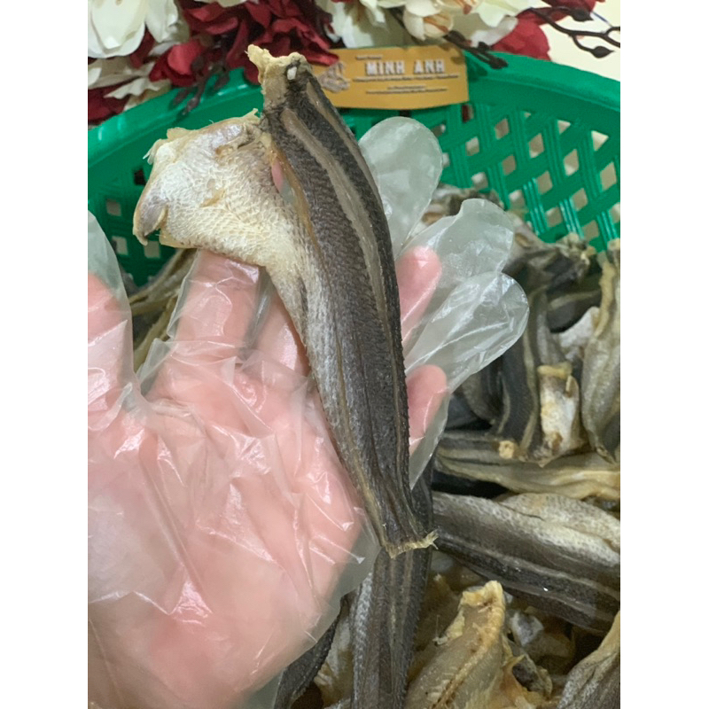 500gram khô cá lóc cửng nguyên con phơi 4 nắng