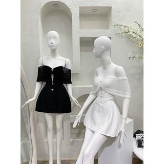 Đầm trễ vai phối lưới nơ