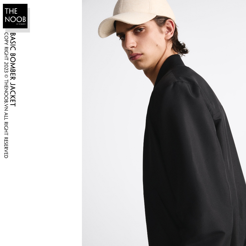 Áo Khoác Gió Dáng Bomber - 2024AK35