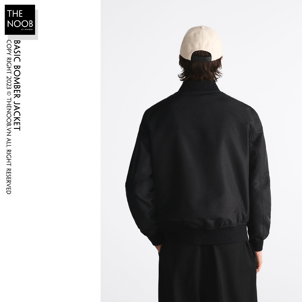 Áo Khoác Gió Dáng Bomber - 2024AK35