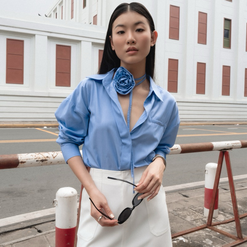 Sơ mi tay dài giấu nút kẻ sọc chất liệu bamboo mềm mại, thoáng mát, ít nhăn