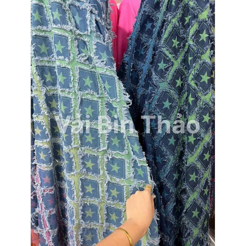 LOANG BẢY MÀU SAO