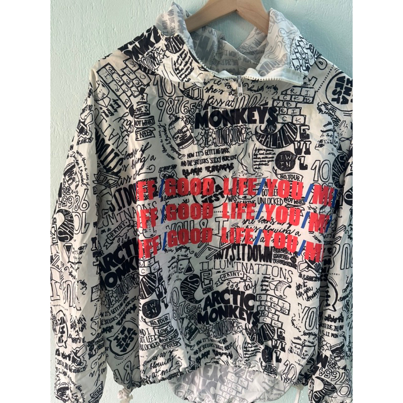 Thanh lý áo hoodie dù hoạ tiết