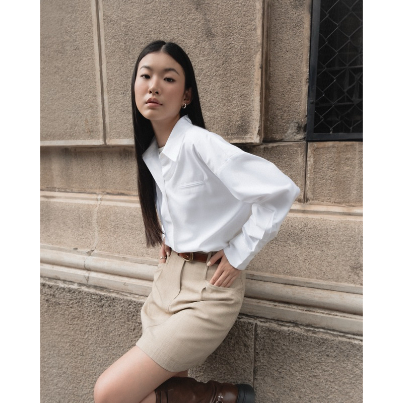 Sơ mi tay dài giấu nút kẻ sọc chất liệu bamboo mềm mại, thoáng mát, ít nhăn