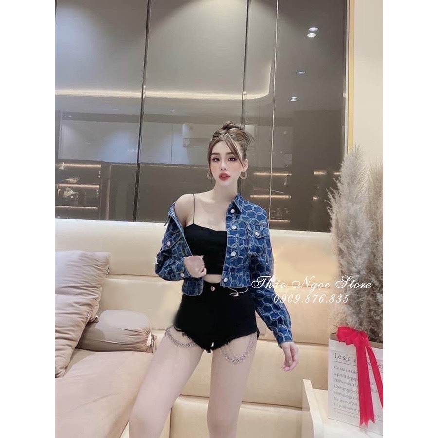 Áo khoác jean nút kiểu dáng croptop họa tiết có túi hàng đẹp!