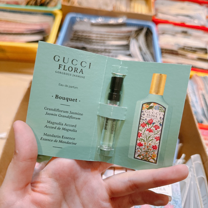 Mẫu thử Vial nước hoa Guxxi Flora đủ mùi thơm nịnh 2ml