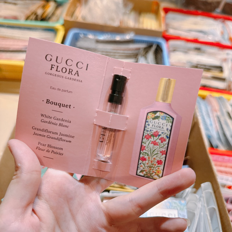 Mẫu thử Vial nước hoa Guxxi Flora đủ mùi thơm nịnh 2ml