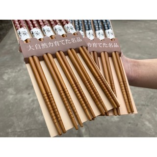 Bộ 5 đôi đũa tre mẫu hoa - nhập từ Nhật