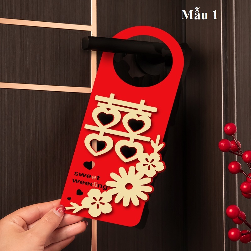 Tấm treo tay cầm cửa phòng Tân hôn