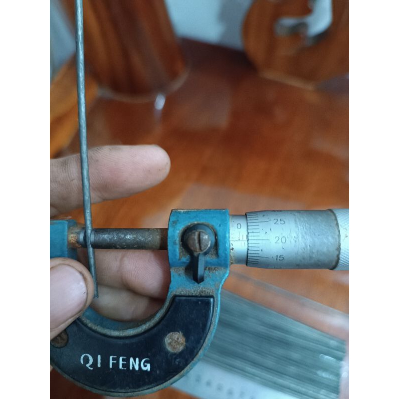 10CÂY thép c70 loại 2li2 chuyên làm lưỡi câu