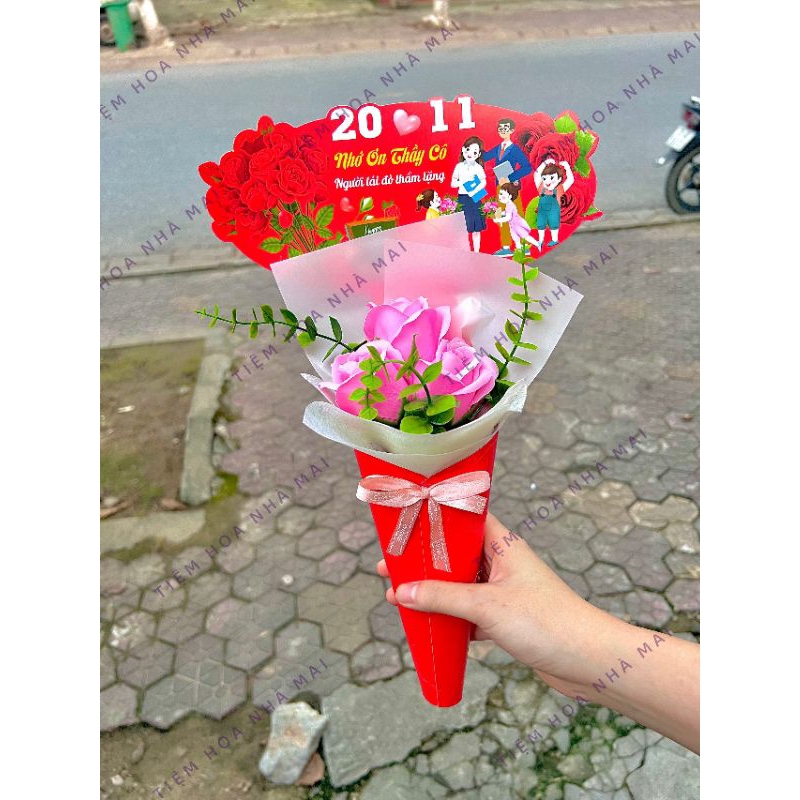 Bó hoa sáp 3 bông tặng 20/11